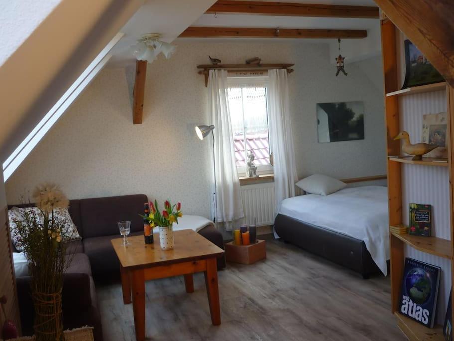 Erpelhaus Appartement Utzberg Buitenkant foto
